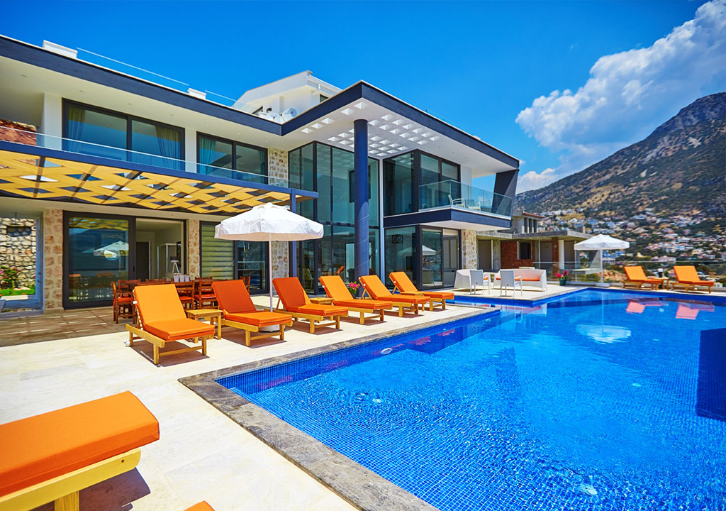 2024 Villaları